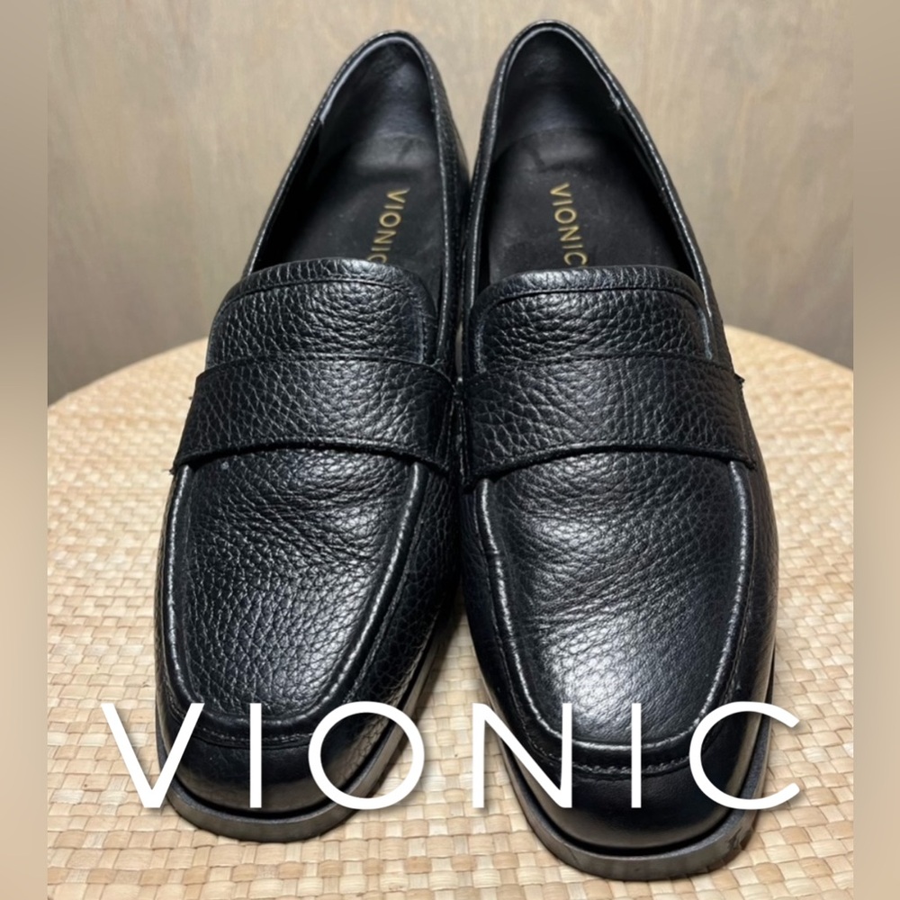 Vionic Wren Sellah Black Pebble Leather Loafer 8M